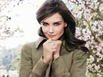 Актриса Кэти Холмс в рекламе Ann Taylor Актриса Кэти Холмс в рекламе Ann Taylor