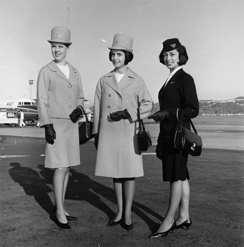 ���������� - ���������� Stewardesses