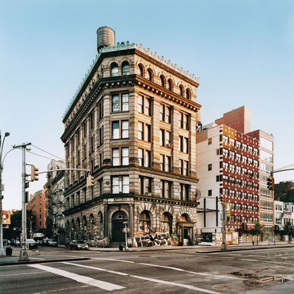 "Богемский" дом 190 Bowery "Богемский" дом 190 Bowery