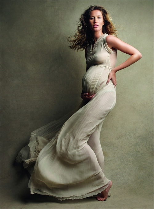 Жизель Бюндхен в апрельском Vogue USA Жизель Бюндхен в апрельском Vogue USA