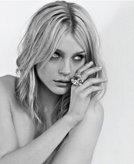 �������� ���� Jessica Stam ��� Vs