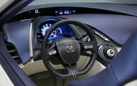 � ������� �������� ����� ����������� ������� Honda (����)  ���� � ����� auto.lenta.ru