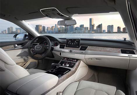 Компания Audi представила новый седан A8 Компания Audi представила новый седан A8