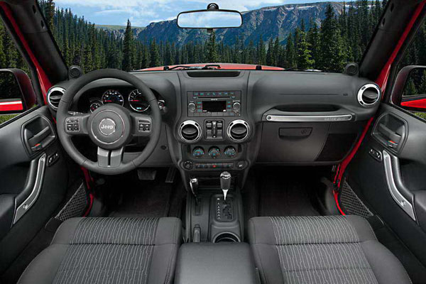 Новый Jeep Wrangler и Jeep Wrangler Unlimited 2011 Новый Jeep Wrangler и Jeep Wrangler Unlimited 2011