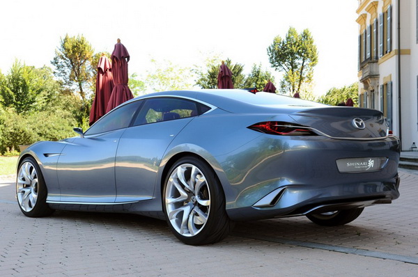 ������� Mazda Shinari.