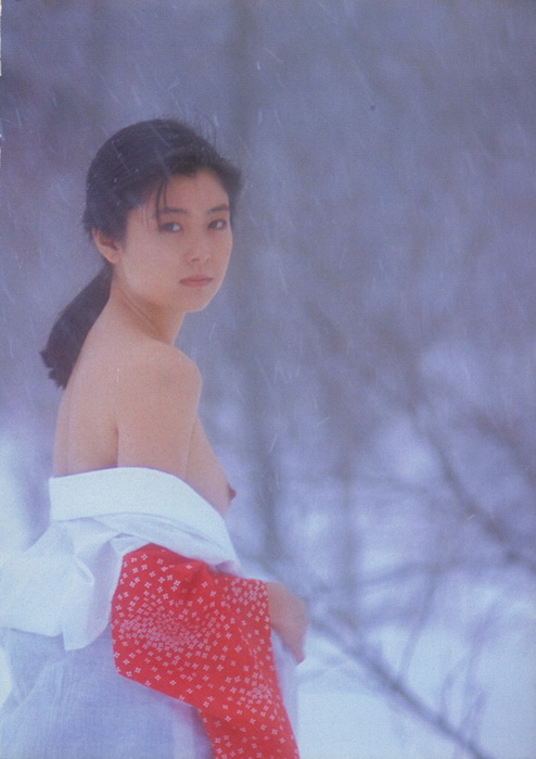 ����� ���� �������� ������ Tezuka Satomi.