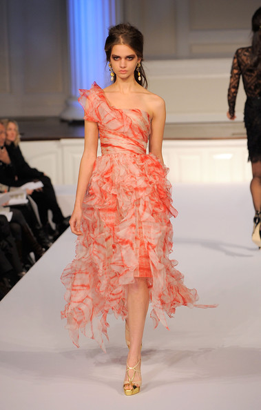 ����� ����� ��������� Oscar de la Renta pre-fall 2010