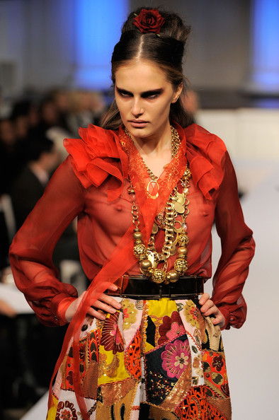 ����� ����� ��������� Oscar de la Renta pre-fall 2010