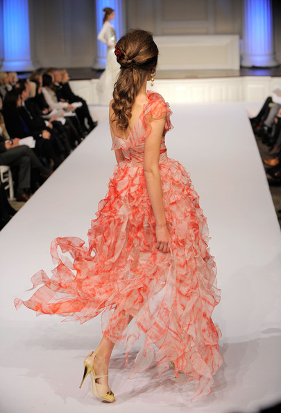 ����� ����� ��������� Oscar de la Renta pre-fall 2010