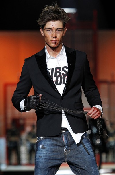 Неделя мужской моды в Милане. Показы от DSquared2, Gucci, Dirk Bikkembergs, Alexander McQueen, Z Zeg Неделя мужской моды в Милане. Показы от DSquared2, Gucci, Dirk Bikkembergs, Alexander McQueen, Z Zeg