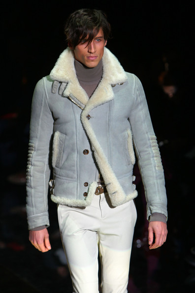 Неделя мужской моды в Милане. Показы от DSquared2, Gucci, Dirk Bikkembergs, Alexander McQueen, Z Zeg Неделя мужской моды в Милане. Показы от DSquared2, Gucci, Dirk Bikkembergs, Alexander McQueen, Z Zeg