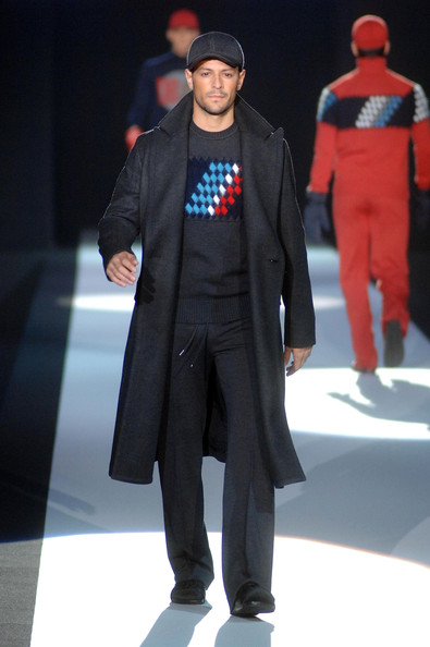 Неделя мужской моды в Милане. Показы от DSquared2, Gucci, Dirk Bikkembergs, Alexander McQueen, Z Zeg Неделя мужской моды в Милане. Показы от DSquared2, Gucci, Dirk Bikkembergs, Alexander McQueen, Z Zeg