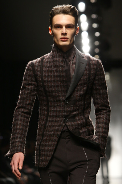Неделя мужской моды в Милане. Показы от DSquared2, Gucci, Dirk Bikkembergs, Alexander McQueen, Z Zeg Неделя мужской моды в Милане. Показы от DSquared2, Gucci, Dirk Bikkembergs, Alexander McQueen, Z Zeg