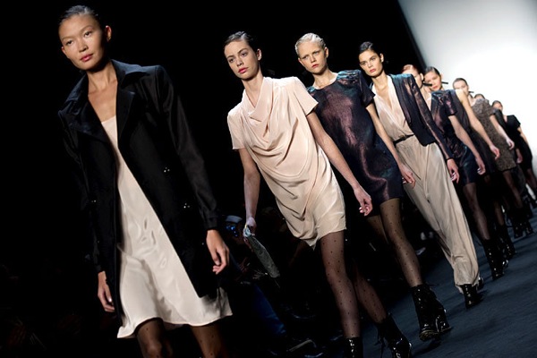 Неделя моды в Берлине 2010 Fashion Week Berlin Неделя моды в Берлине 2010 Fashion Week Berlin