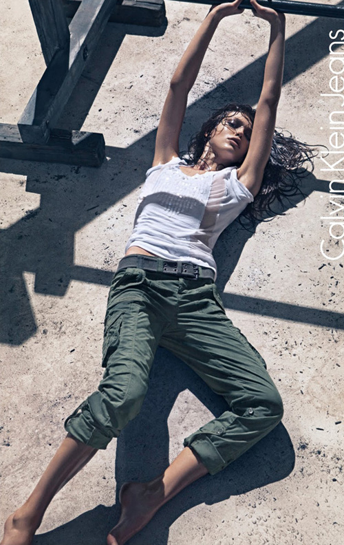 Рекламная кампания Calvin Klein Jeans Рекламная кампания Calvin Klein Jeans