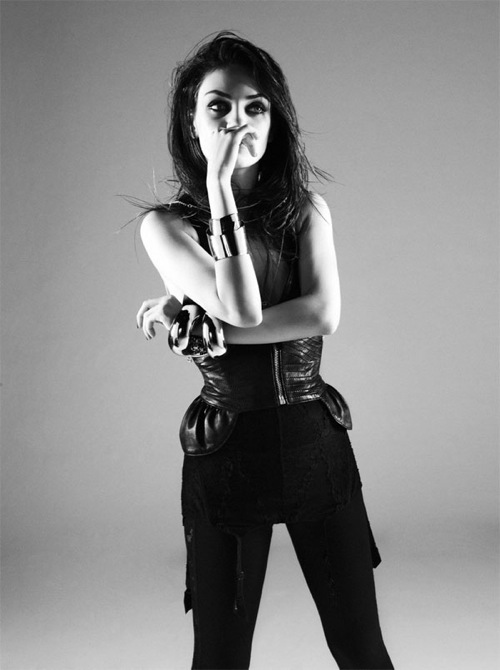 ���� ����� Mila Kunis, ������� GQ, Esquire, BlackBook