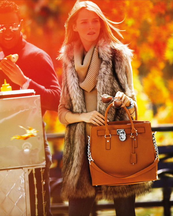 Кармен Касс Carmen Kass в рекламе Michael Kors Кармен Касс Carmen Kass в рекламе Michael Kors