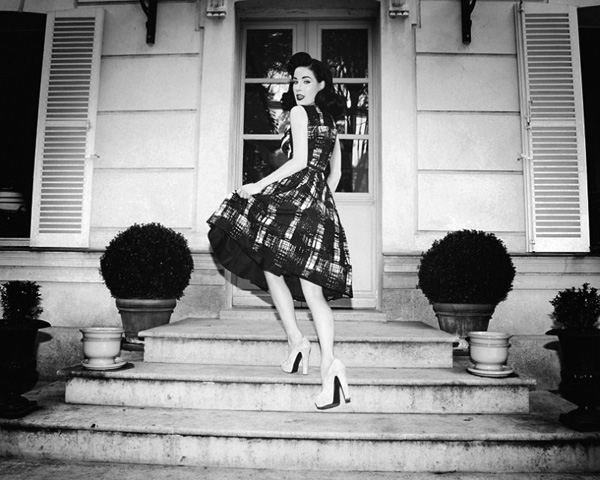 Дита фон Тиз Dita von Teese в журнале Grazia и рекламе Cointreau Дита фон Тиз Dita von Teese в журнале Grazia и рекламе Cointreau
