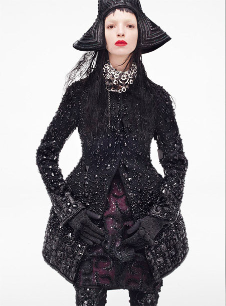 ���������� ������� Mariacarla Boscono � ���������� ������� ������� Steven Meisel.