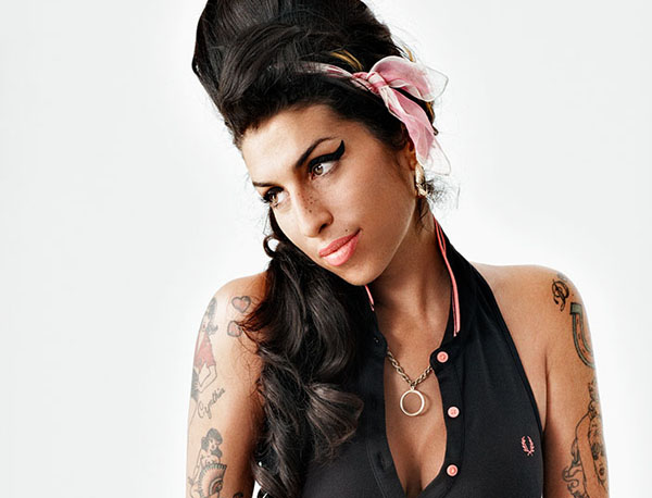 Эми Уайнхаус Amy Winehouse в рекламной кампании Fred Perry Эми Уайнхаус Amy Winehouse в рекламной кампании Fred Perry