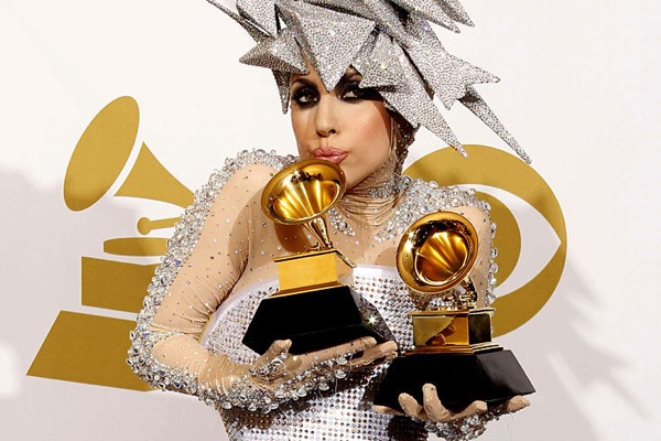 Музыкальная премия "Грэмми" 2010 года Grammy Awards. Вручение наград Музыкальная премия "Грэмми" 2010 года Grammy Awards. Вручение наград
