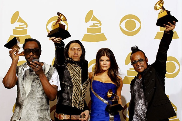 Музыкальная премия "Грэмми" 2010 года Grammy Awards. Вручение наград Музыкальная премия "Грэмми" 2010 года Grammy Awards. Вручение наград