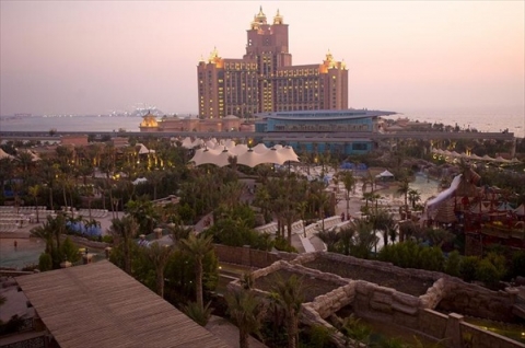 �������� ���������� ��������� Atlantis, the Palm